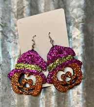 Load image into Gallery viewer, Glitter Jack O Lantern Earrings
