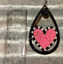 Load image into Gallery viewer, Glitter  Heart Drop Earrings
